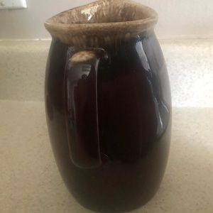 Hill brown drip pitcher